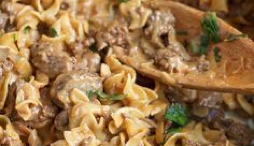 Best One Pot Ground Beef Stroganoff Ever!