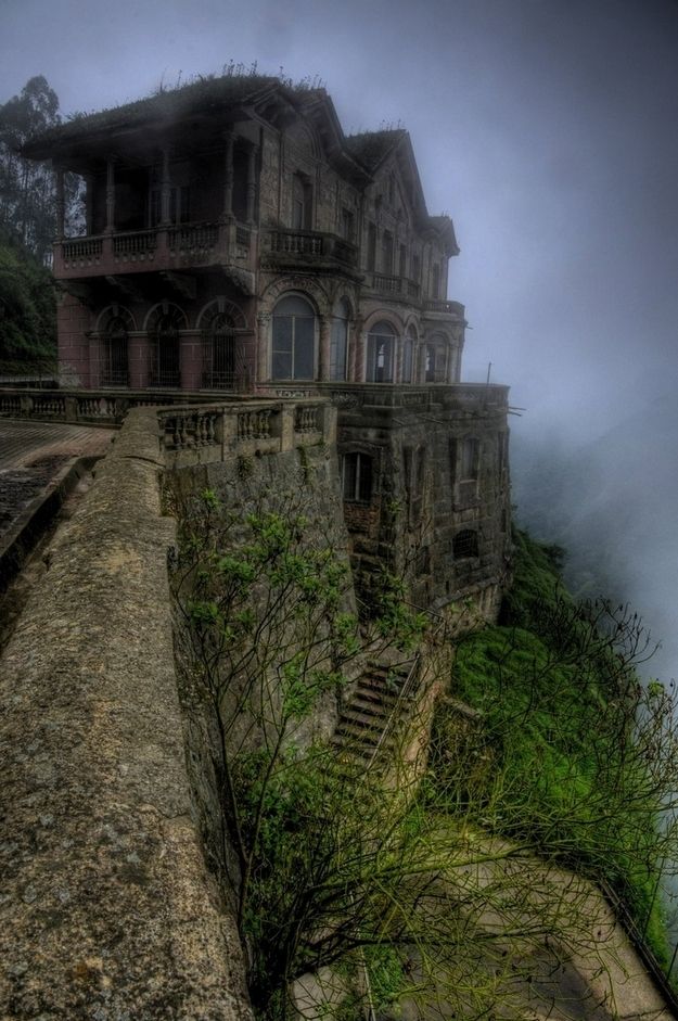 ~30 Most Beautiful Abandoned Places In The World~