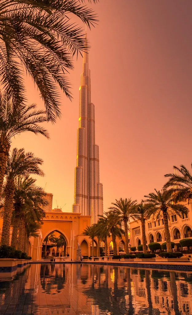 PhotoPOSTcard: Dubai’s Burj Khalifa – Quiltripping