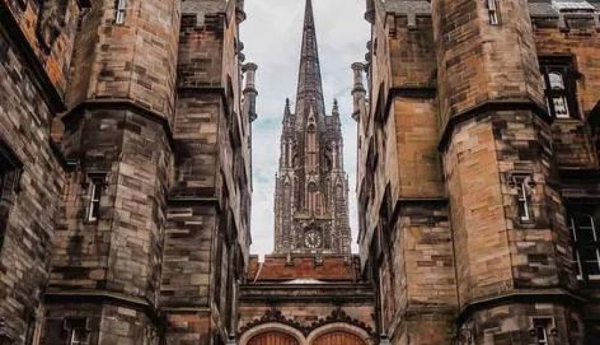 18+ GORGEOUS INSTAGRAM SPOTS IN EDINBURGH – WITH PHOTOGRAPHY TIPS – Third Eye Traveller • Solo Femal