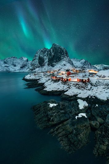 Hamnøy Aurora – Donald Yip on Fstoppers