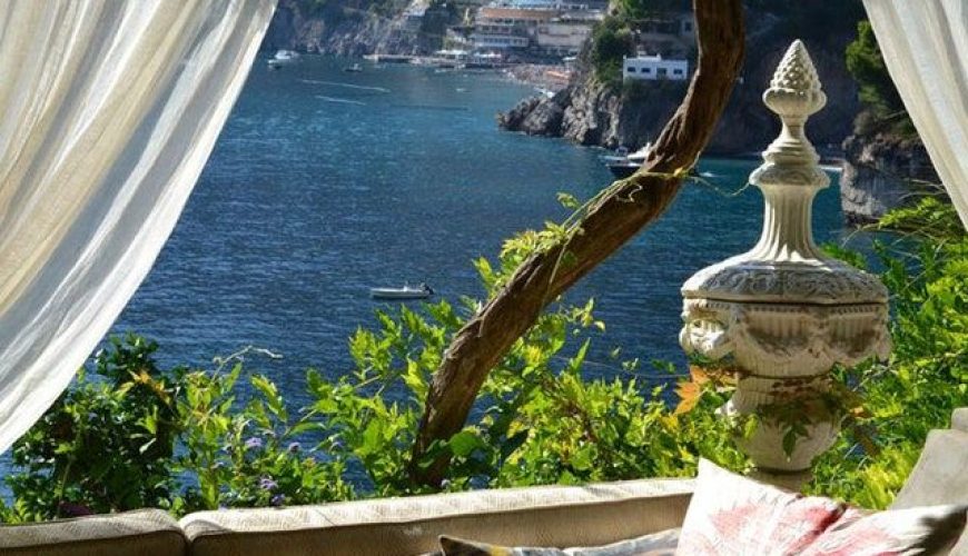 The Vogue Paris guide to the Amalfi Coast