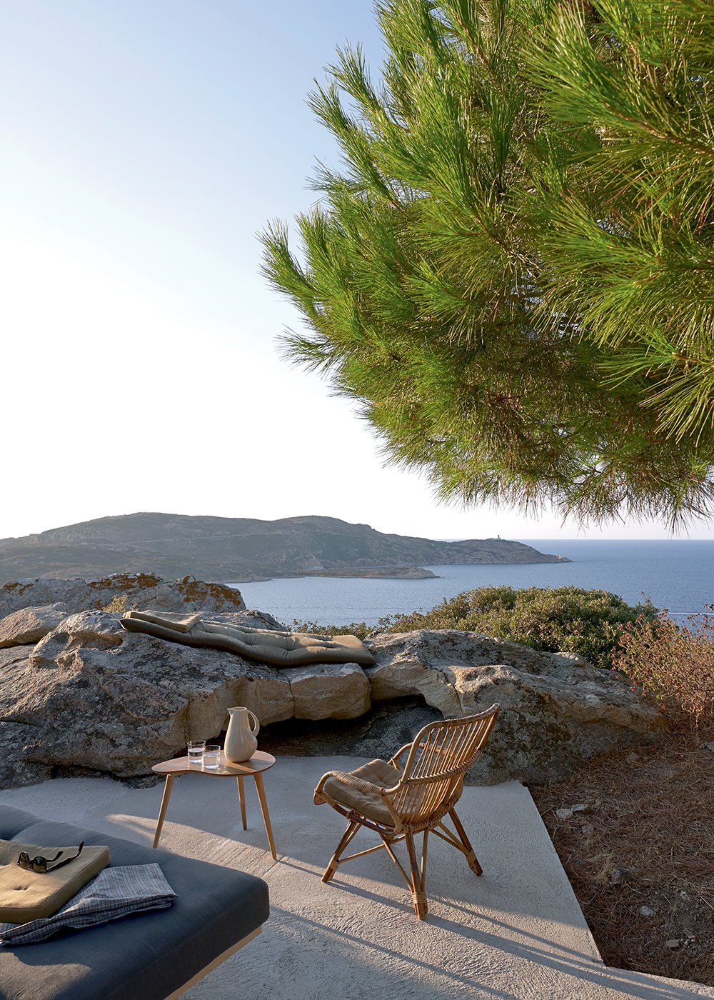 En Corse, une fascinante maison cachée dans la nature