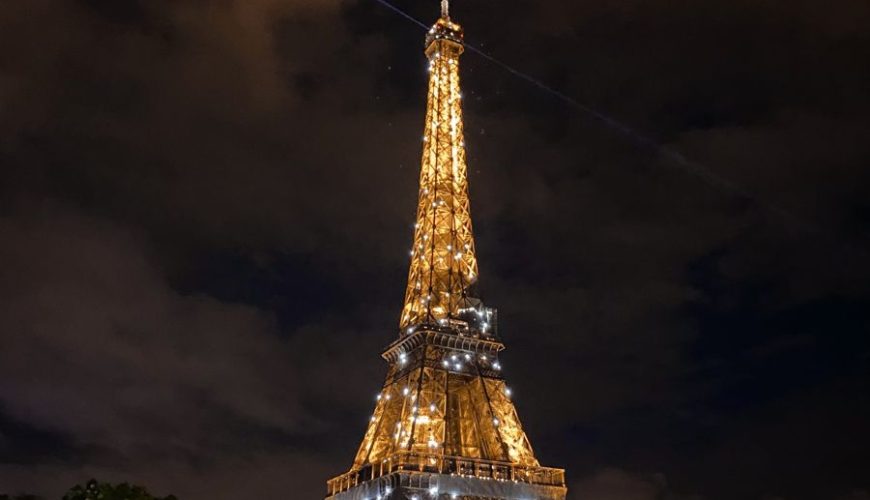 Eiffel Tower Sparkle